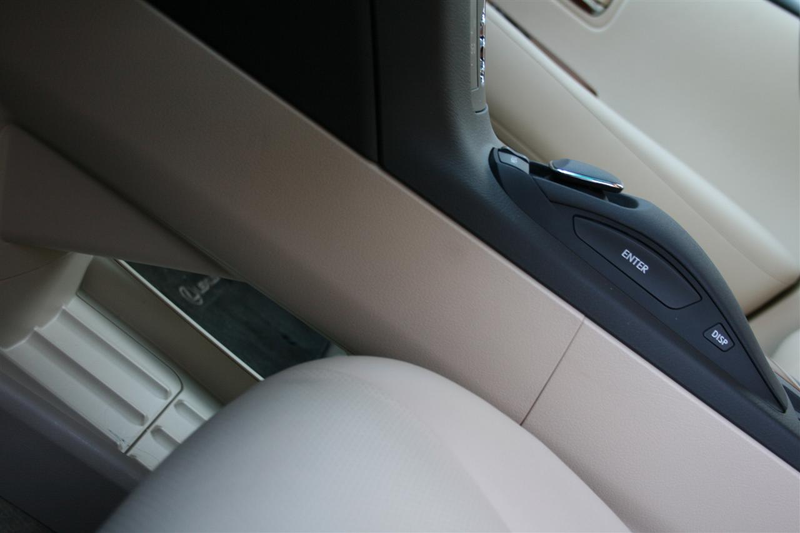 Illustration for article titled 2010 Lexus RX 350, RX 450h: First Drive
